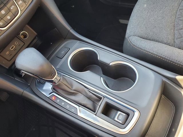 Used 2022 Chevrolet Equinox LT w/ Driver Convenience Package image 24