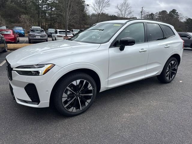 Used 2026 Volvo XC60 B5 Plus w/ Protection Package Premier image 2