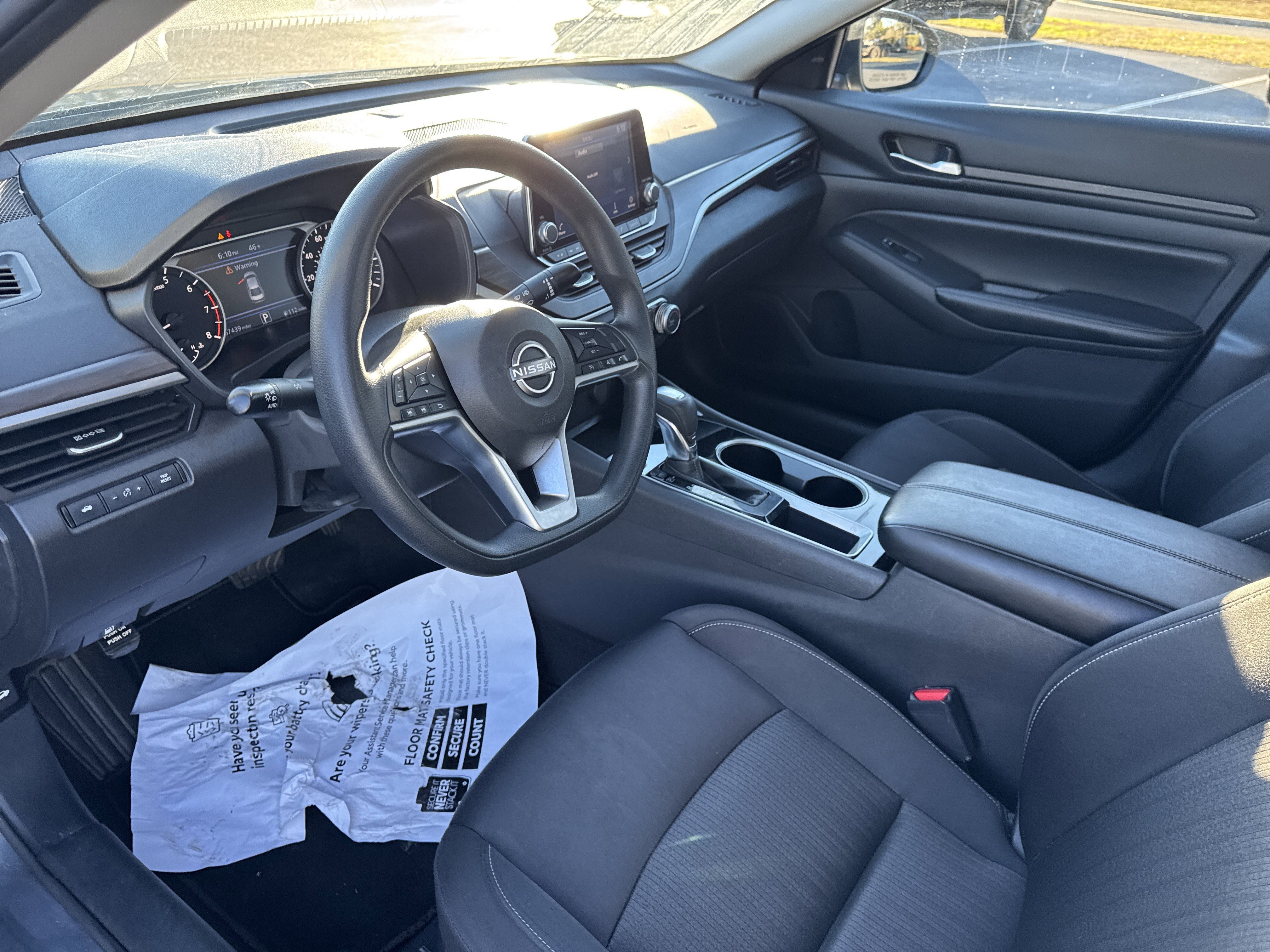 Used 2024 Nissan Altima 2.5 SV image 15