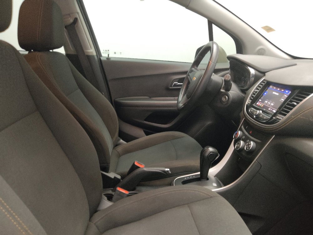 Used 2020 Chevrolet Trax LS image 21