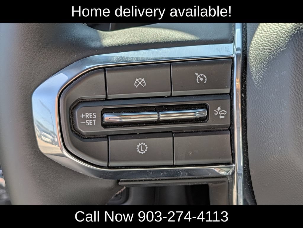 Used 2025 GMC Yukon Elevation w/ Elevation Premium Package AWD/4WD image 25