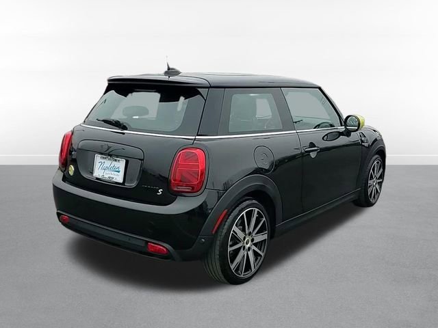 Used 2022 MINI Cooper SE image 6