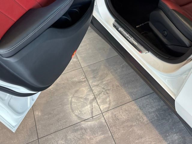 Used 2023 Mercedes-Benz GLC 300 4MATIC Coupe image 12