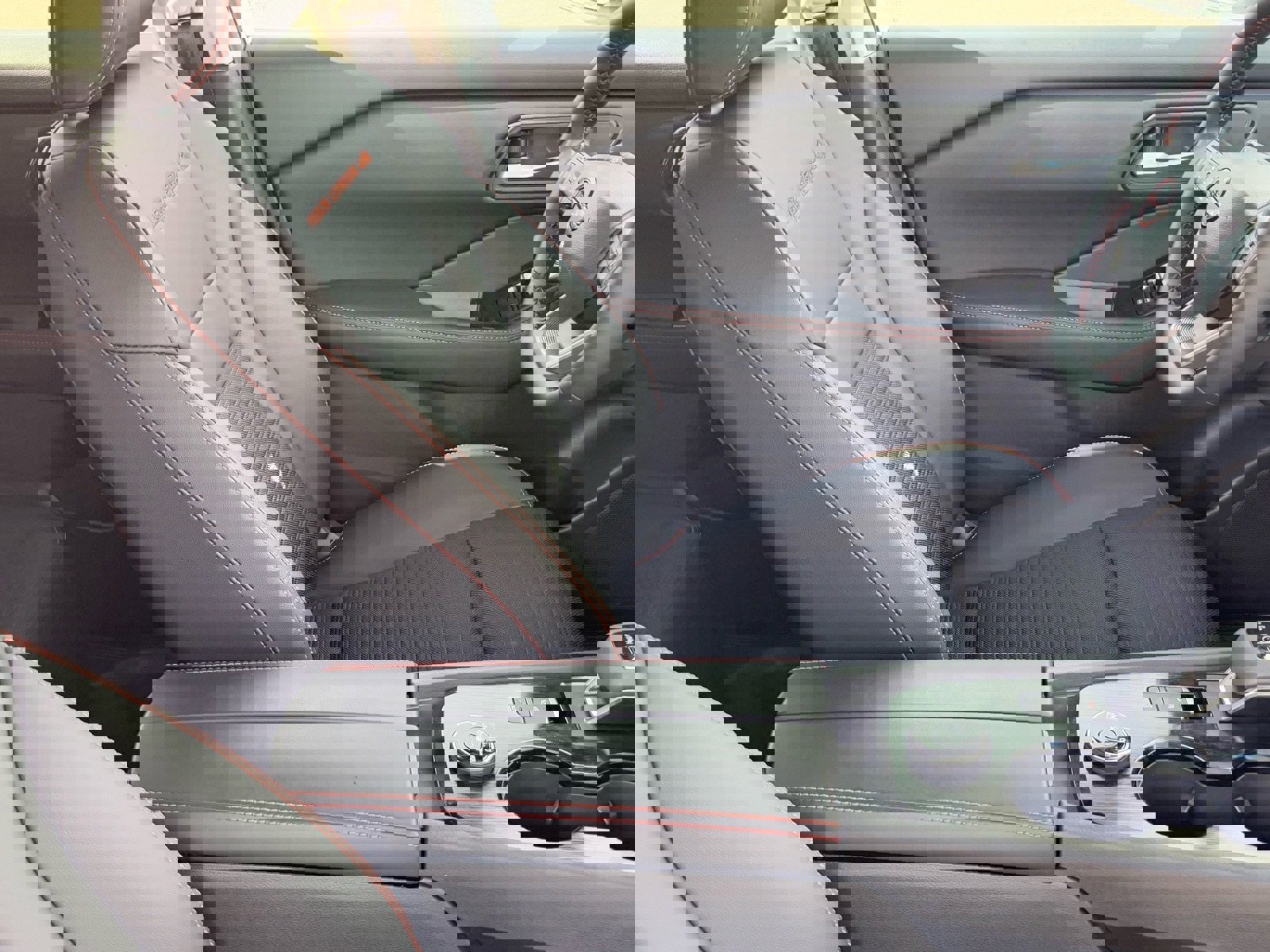 New 2026 Nissan Rogue SV image 12