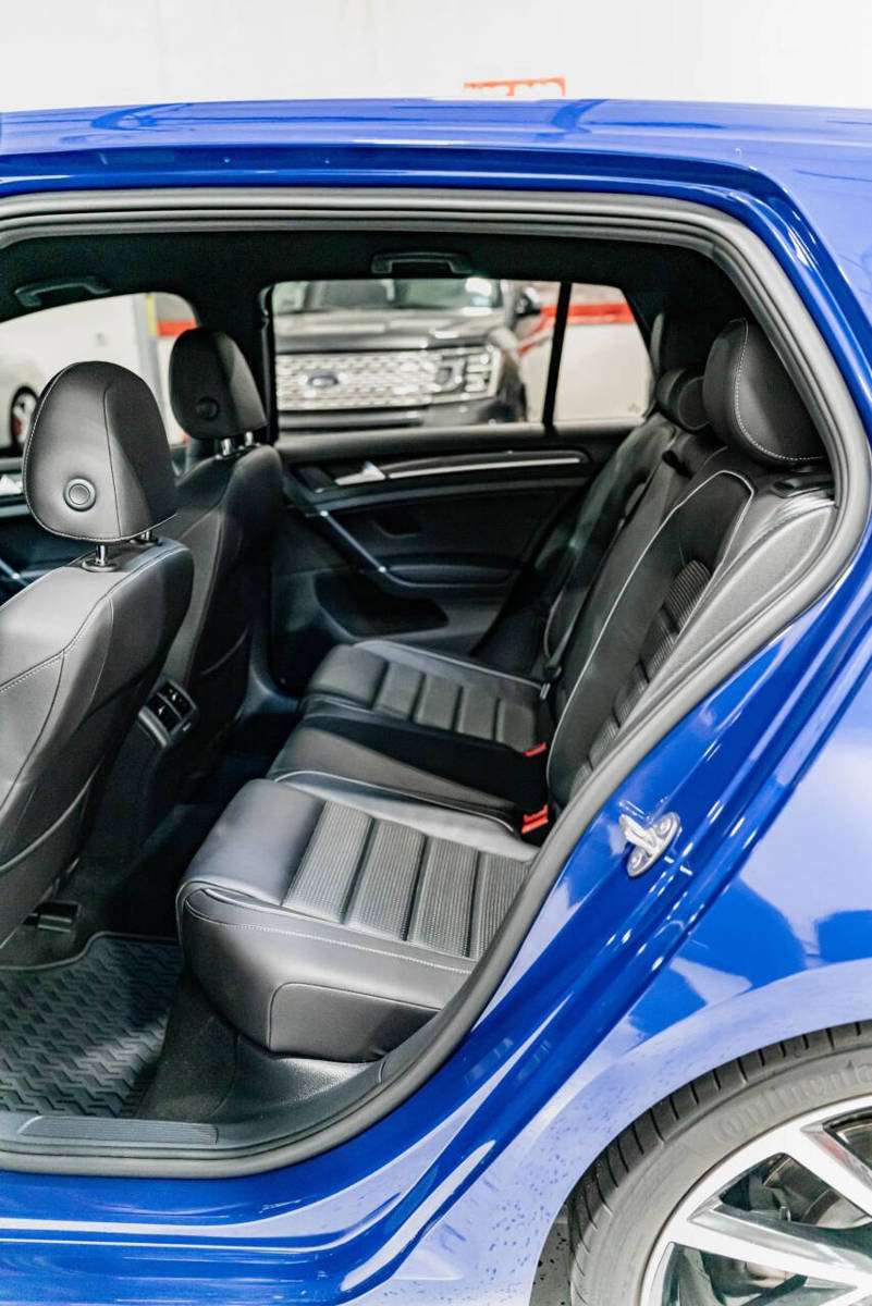Used 2019 Volkswagen Golf R 4-Door AWD/4WD image 14