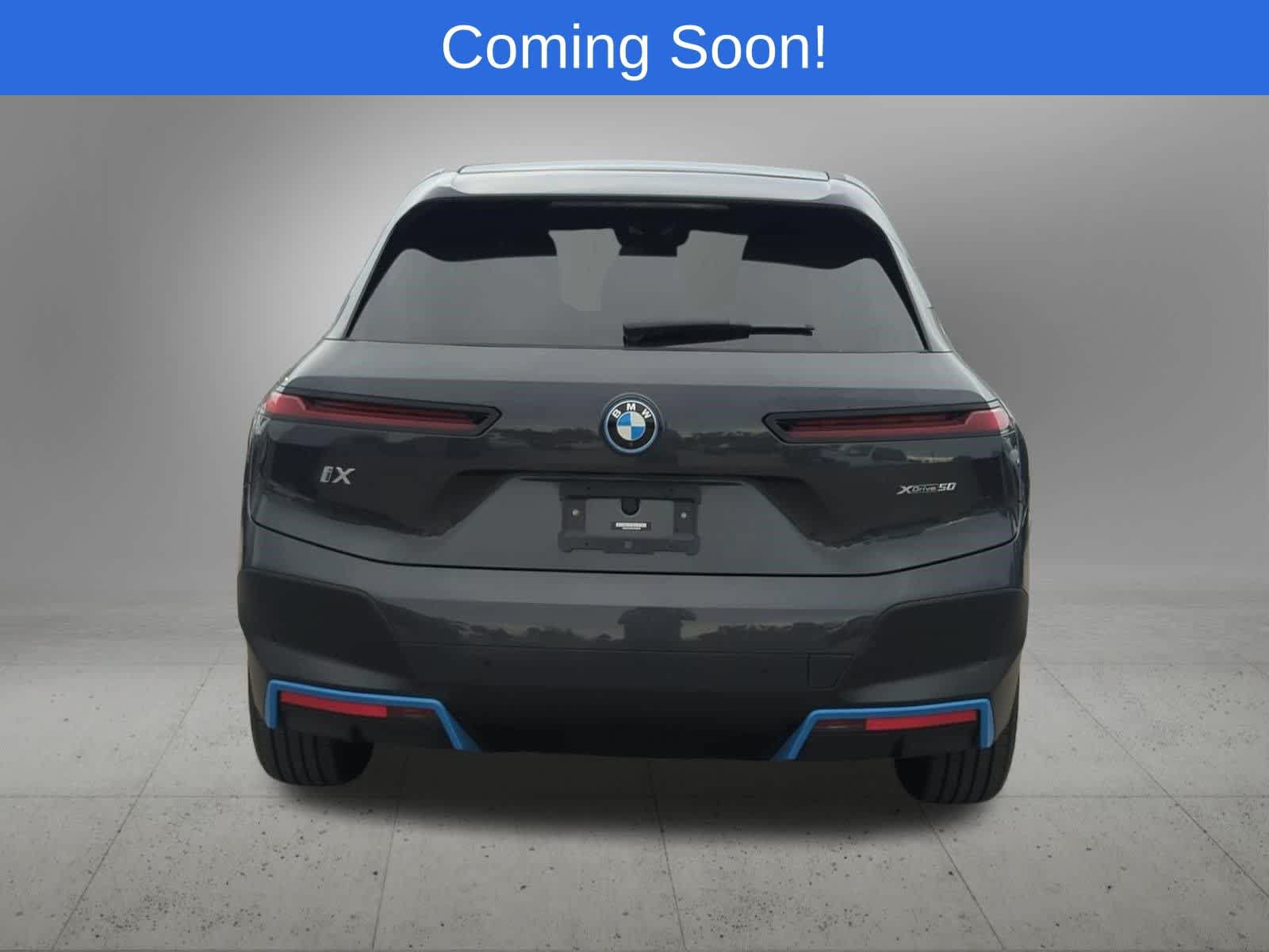 Used 2023 BMW iX xDrive50 w/ Convenience Package AWD/4WD image 5
