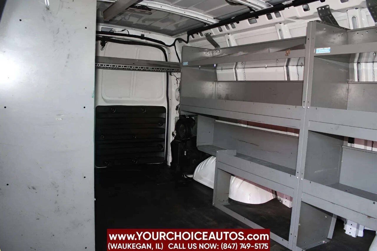 Used 2016 GMC Savana 3500 Extended RWD image 23