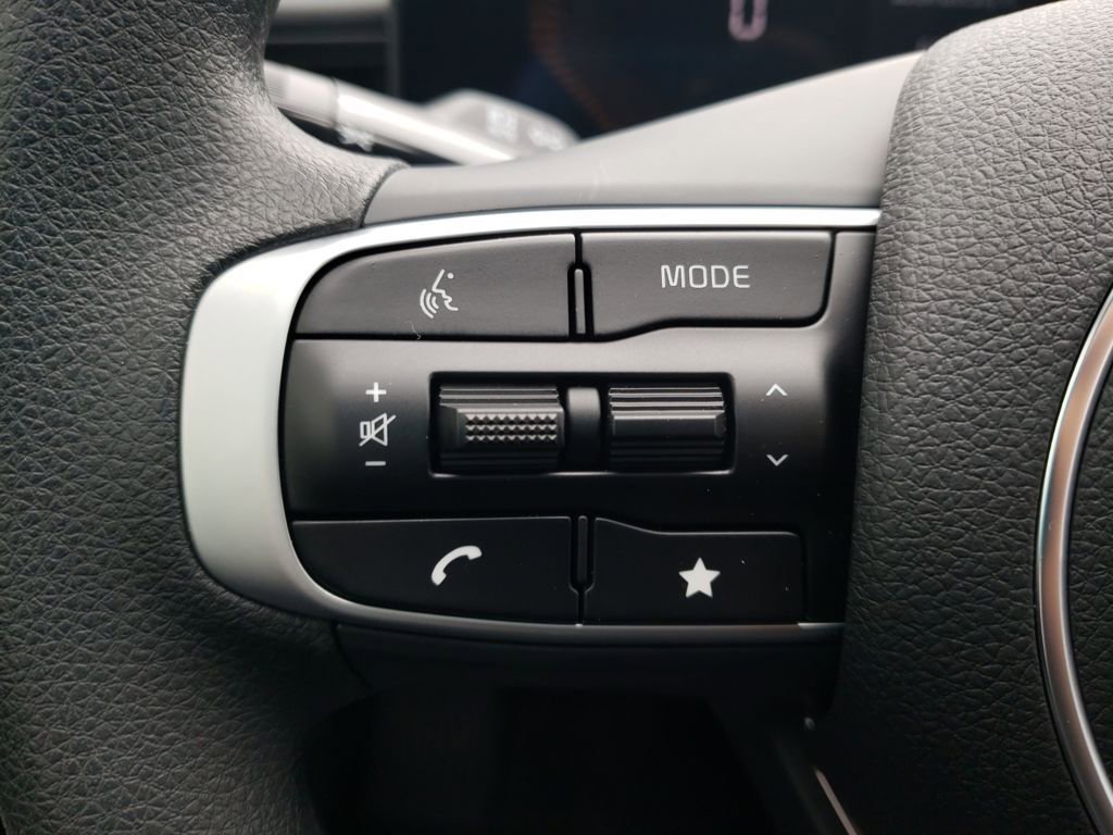 New 2026 Kia K5 LXS FWD image 13