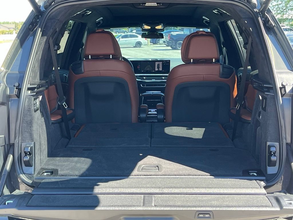 Used 2026 BMW X7 M60i AWD/4WD image 26