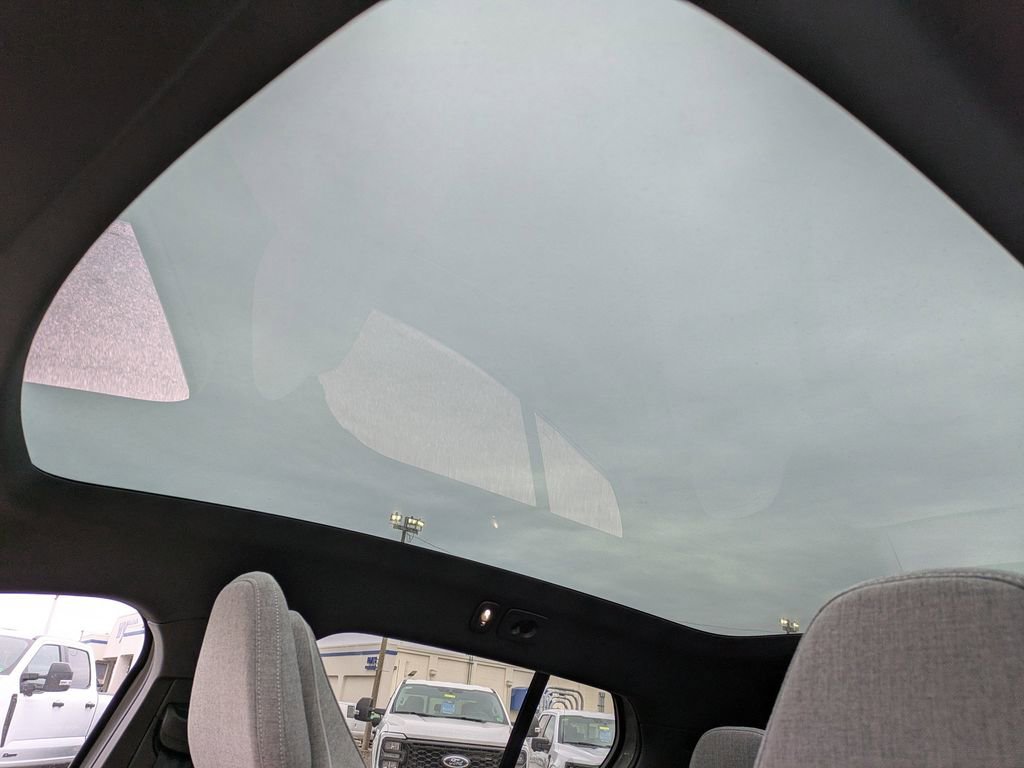 New 2026 Volvo EX30 Ultra w/ Protection Package image 19