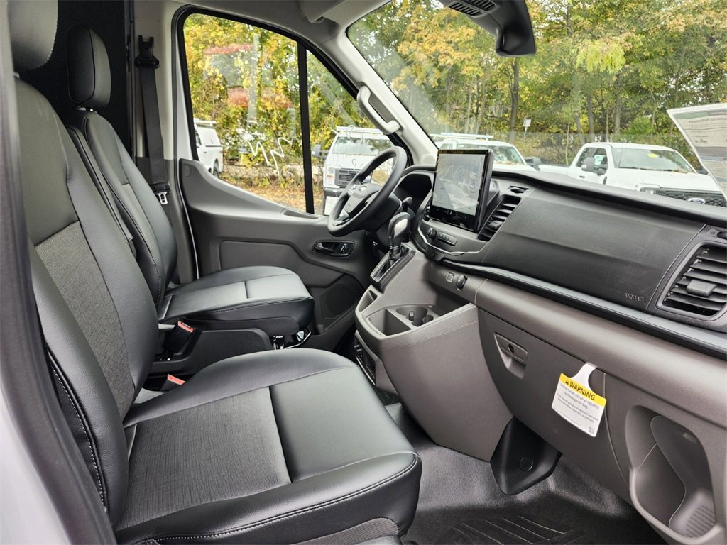 New 2026 Ford Transit 250 148 Medium Roof image 11