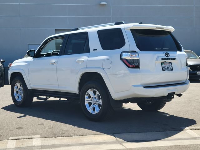 Used 2024 Toyota 4Runner SR5 AWD/4WD image 3