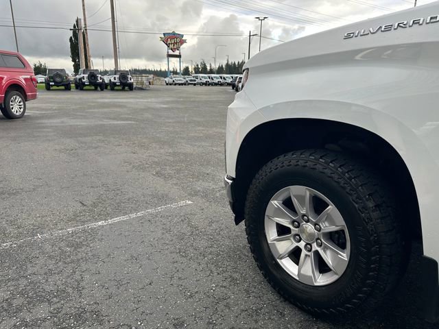 Used 2019 Chevrolet Silverado 1500 LT image 22