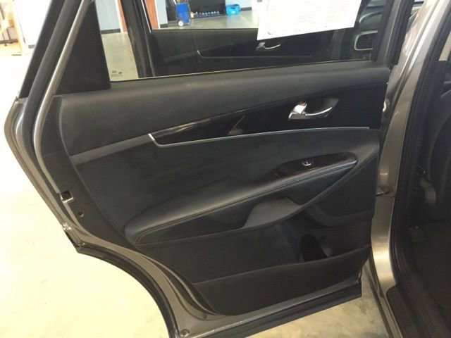 Used 2018 Kia Sorento LX FWD image 24