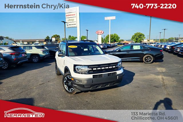 Used 2024 Ford Bronco Sport Outer Banks w/ Tech Package AWD/4WD image 1