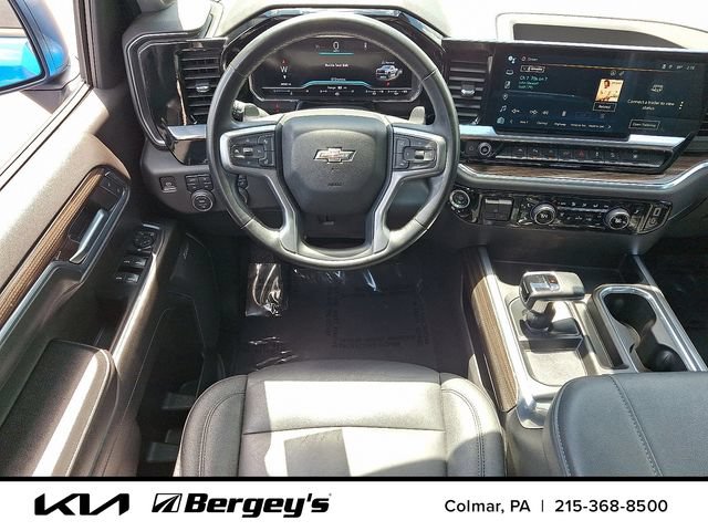Used 2024 Chevrolet Silverado 1500 LT Trail Boss w/ LT Trail Boss Premium Package AWD/4WD image 13