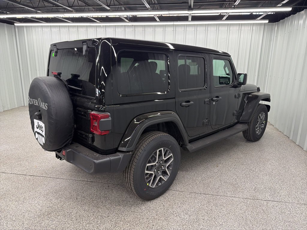 New 2026 Jeep Wrangler Unlimited Sahara AWD/4WD image 6