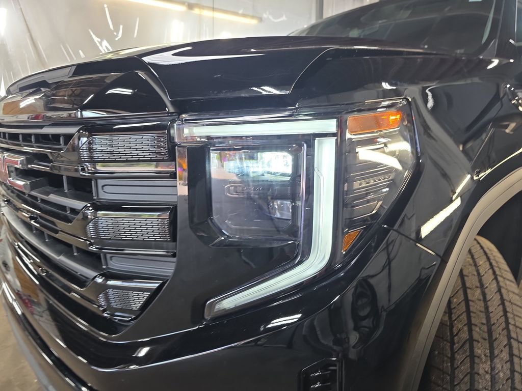 New 2026 GMC Sierra 1500 Elevation AWD/4WD image 30