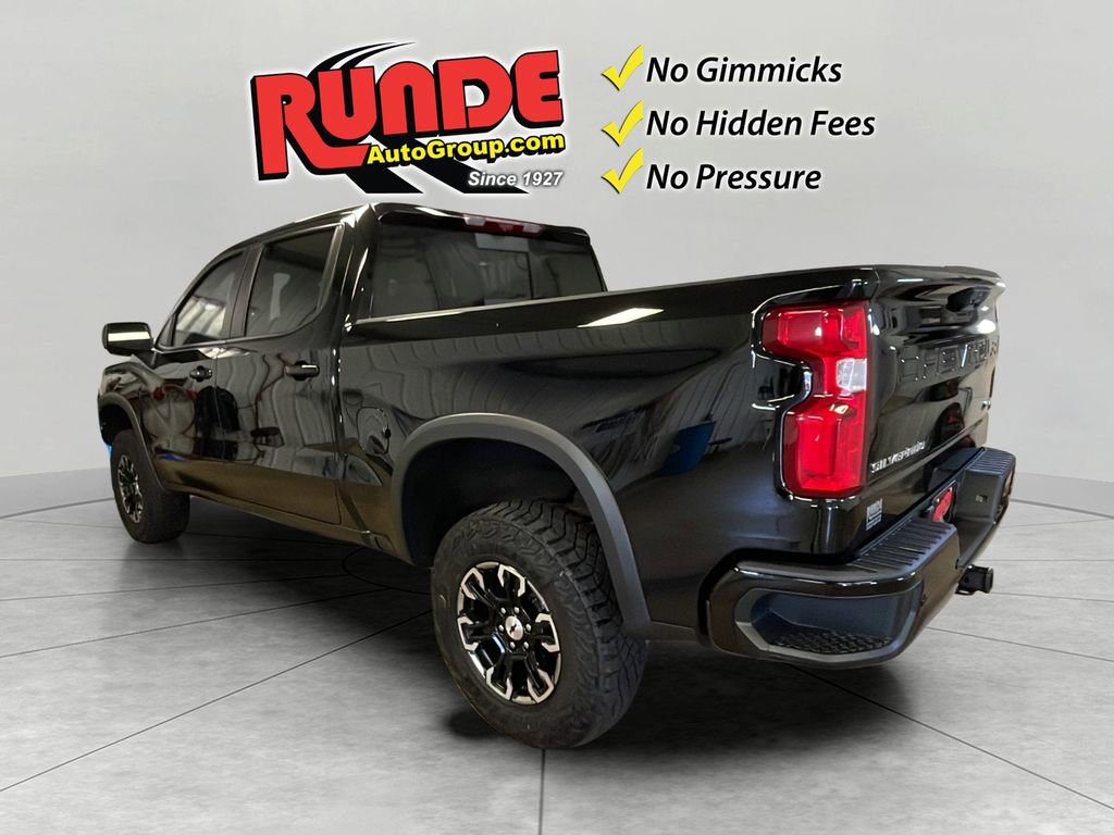 Used 2024 Chevrolet Silverado 1500 ZR2 w/ Technology Package image 4