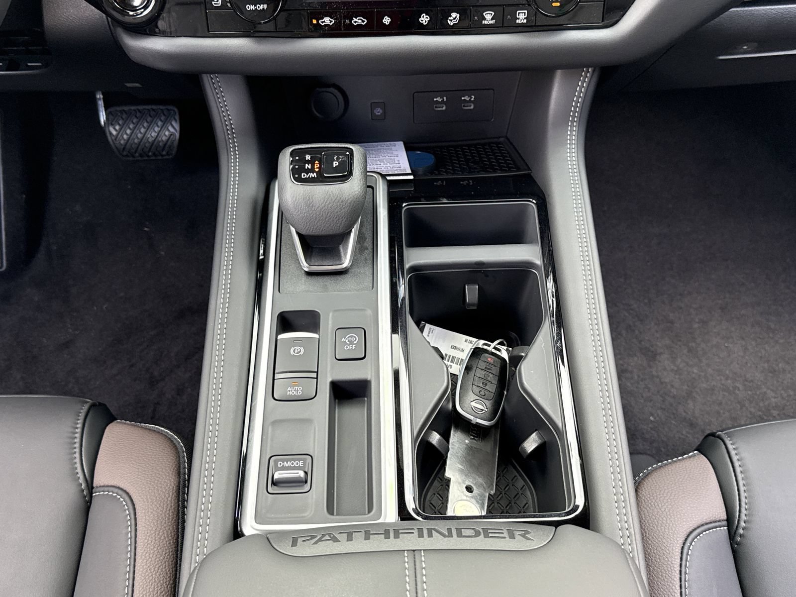 New 2026 Nissan Pathfinder Platinum FWD image 5