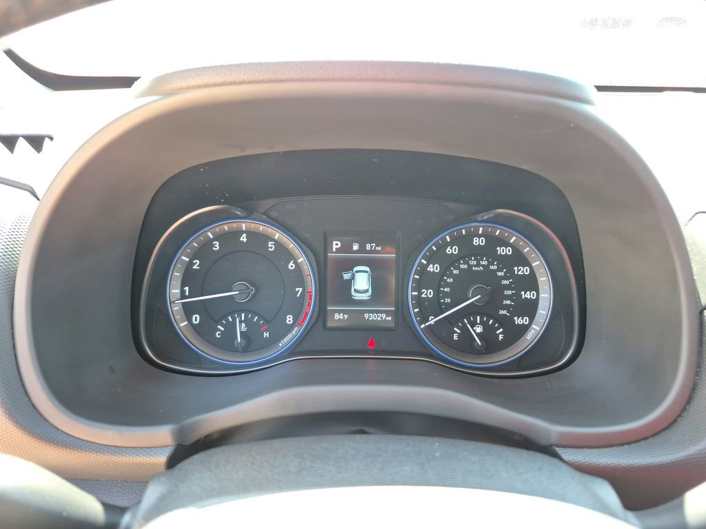 Used 2019 Hyundai Kona Limited image 12