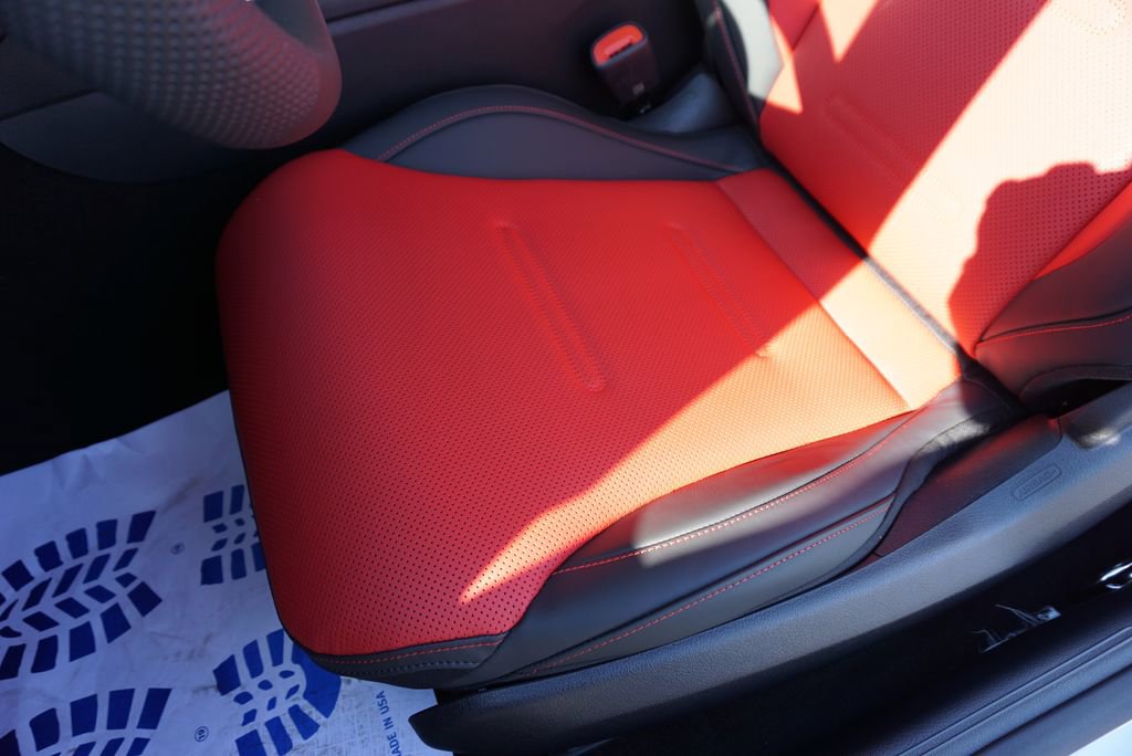 New 2026 Mercedes-Benz CLE 53 AMG 4MATIC Coupe image 52