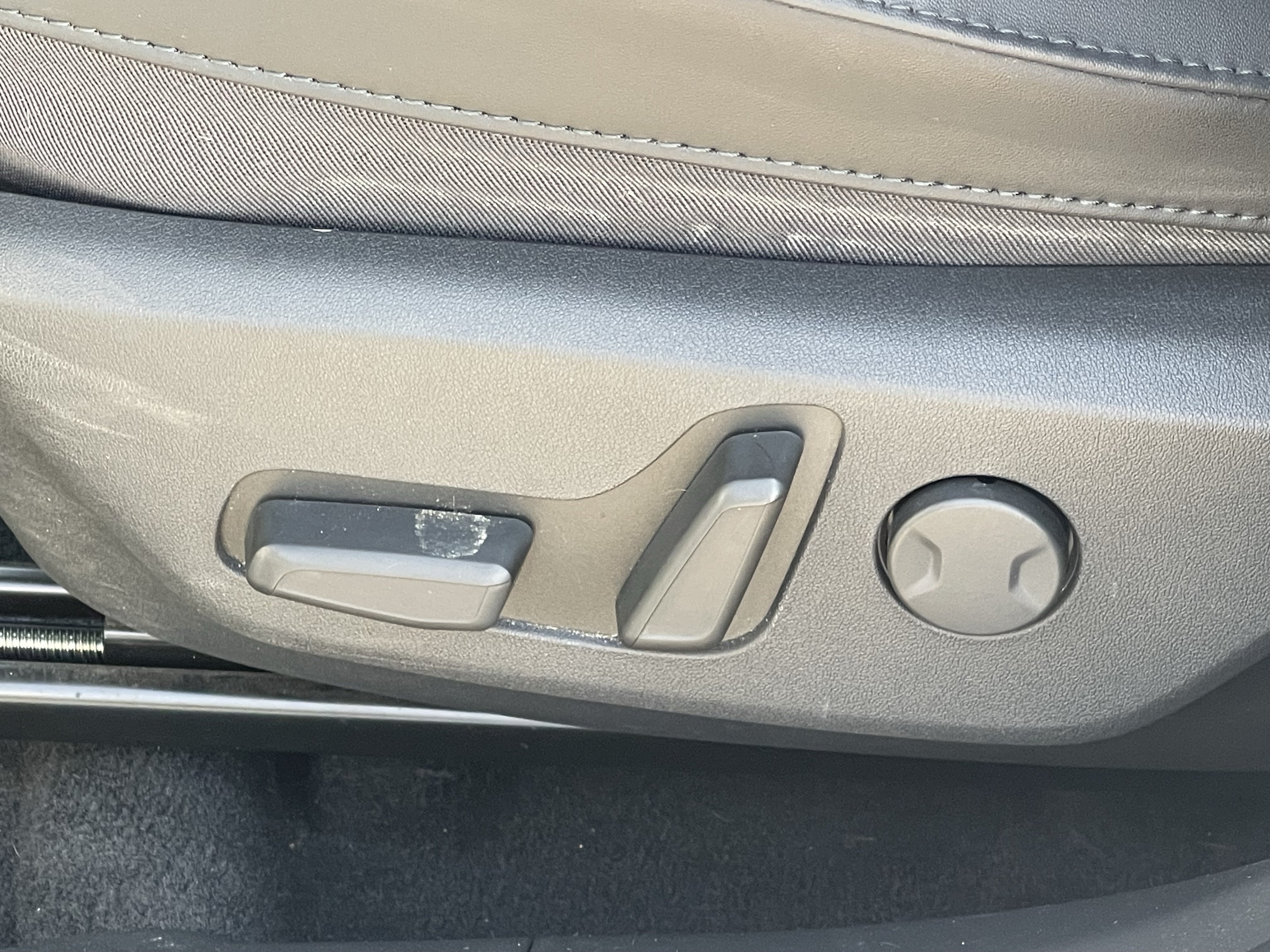Certified 2023 Kia Niro Wind w/ Wind Preserve Package FWD image 18