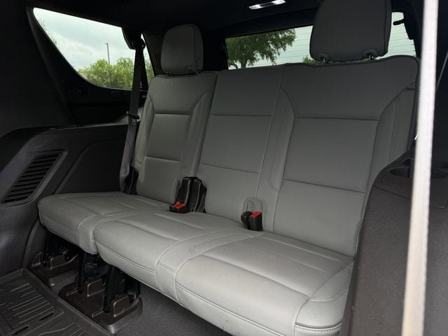 Used 2024 GMC Yukon SLT AWD/4WD image 30