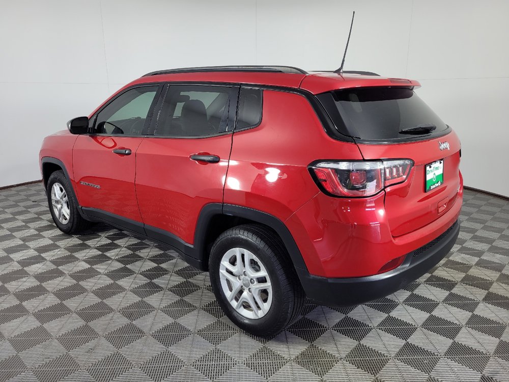 Used 2018 Jeep Compass Sport FWD image 5