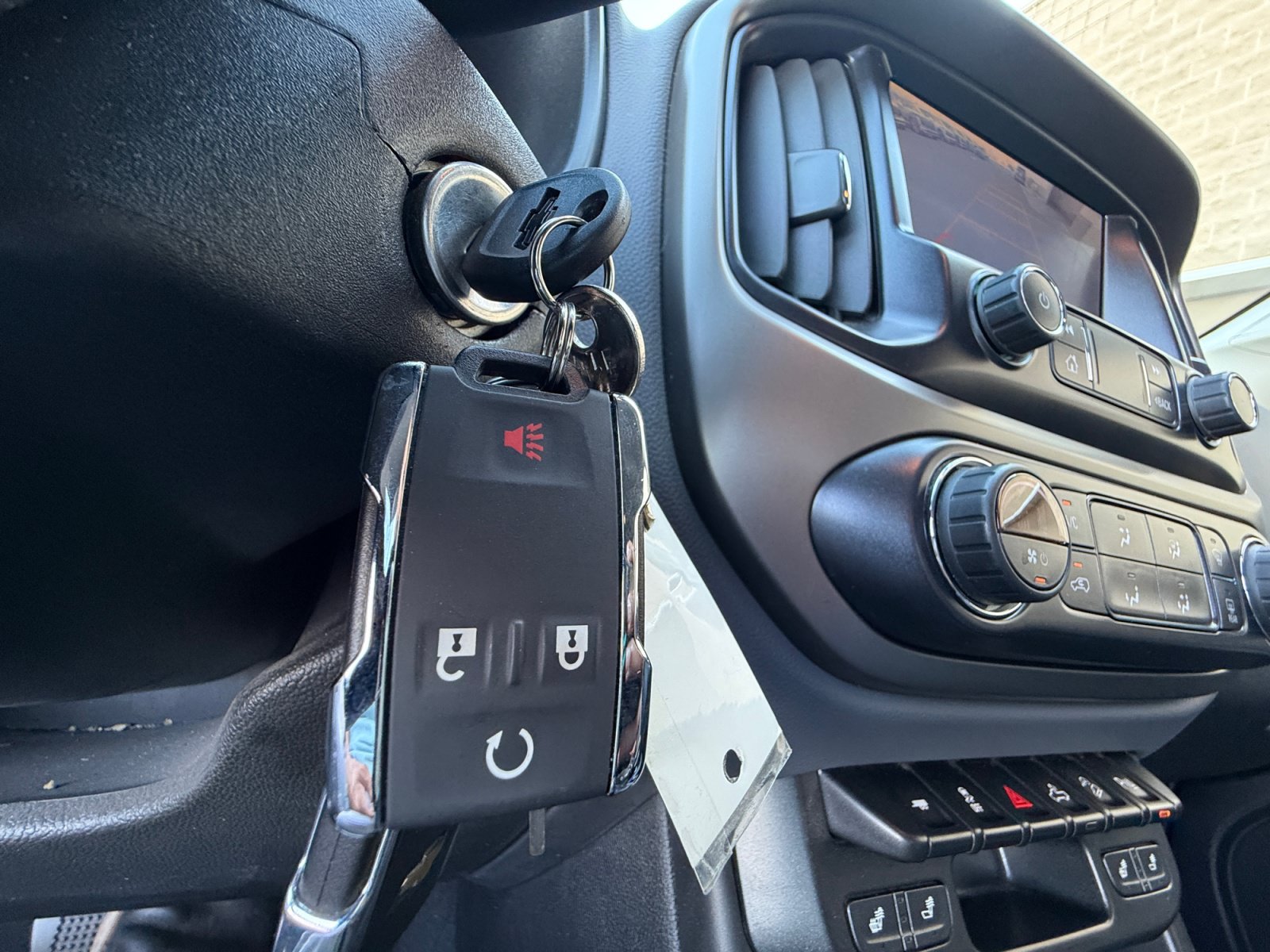 Used 2019 Chevrolet Colorado Z71 AWD/4WD image 30