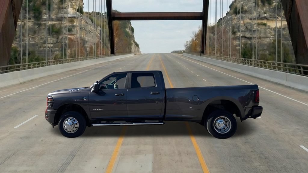New 2026 RAM 3500 Lone Star AWD/4WD image 5