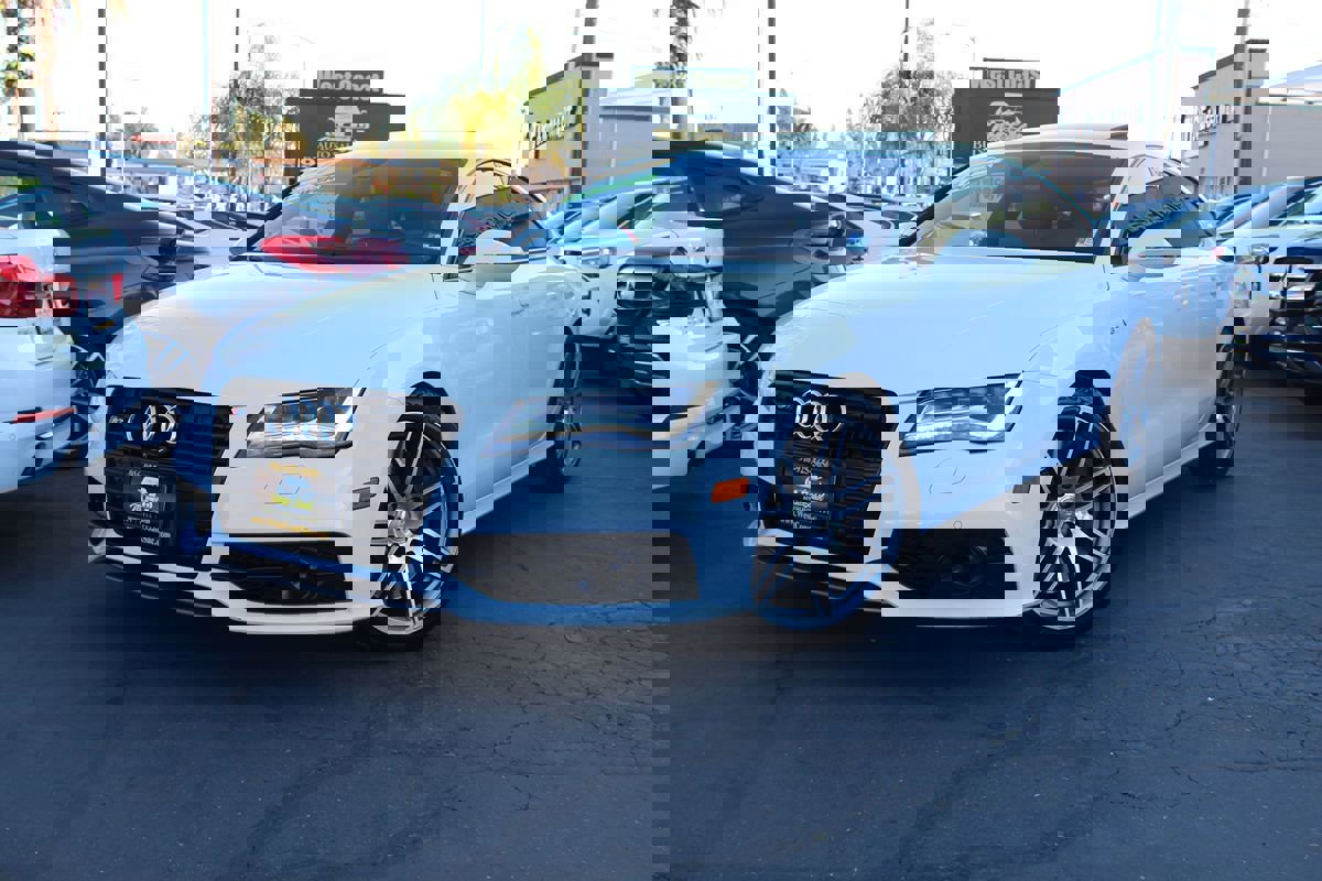 Used 2014 Audi S7 Prestige w/ Driver Assistance Package image 43