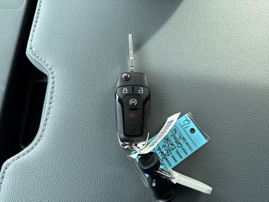 New 2026 Ford F250 XL w/ FX4 Off-Road Package image 22