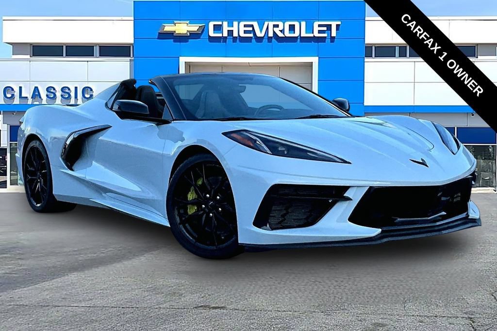 Used 2023 Chevrolet Corvette Stingray Convertible w/ Z51 Performance Package RWD image 1