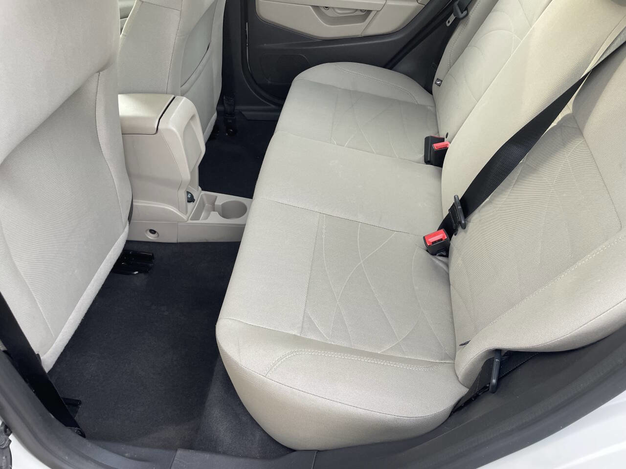 Used 2018 Ford Fiesta SE w/ Cold Weather Package FWD image 13