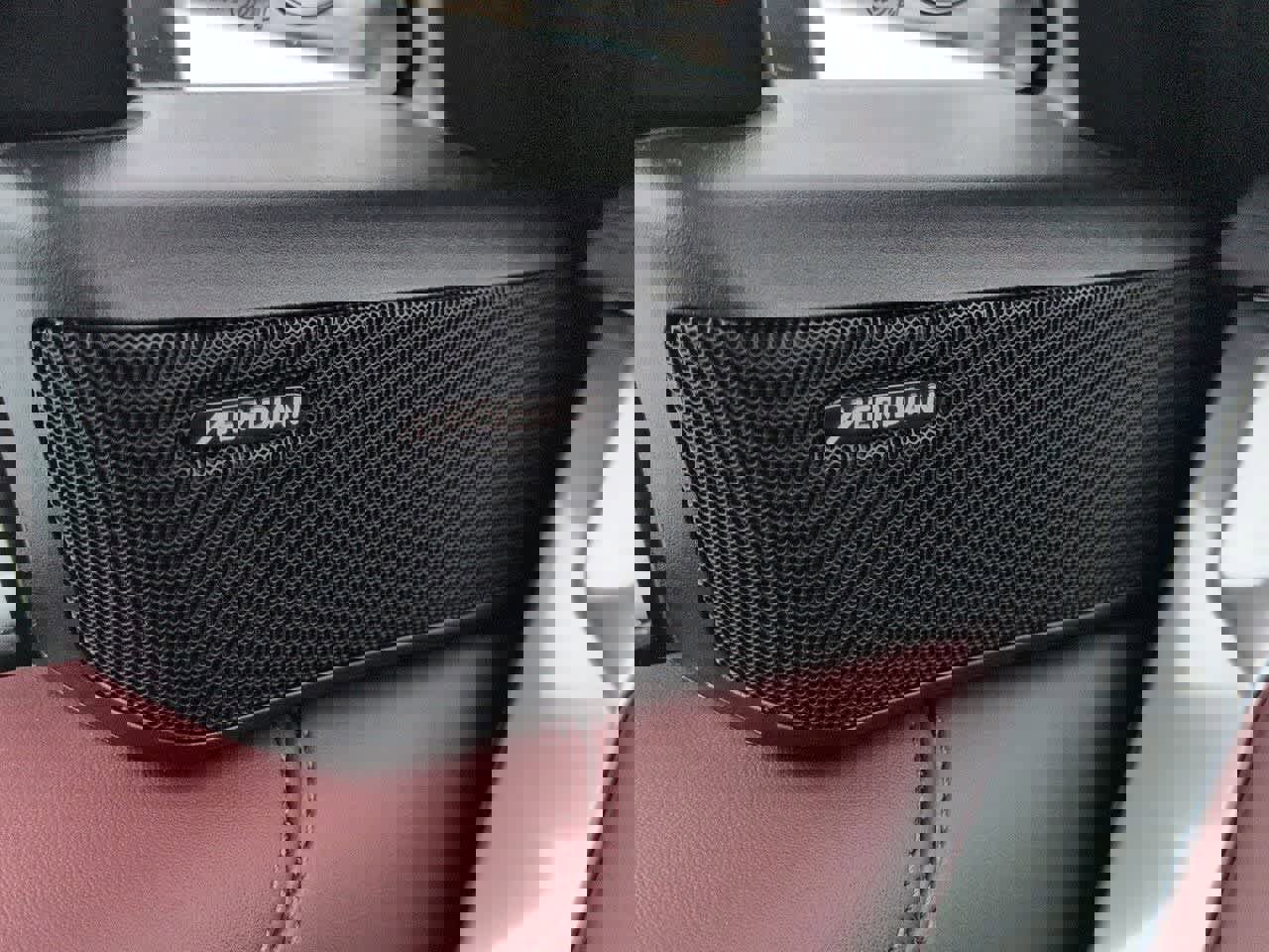 New 2026 Land Rover Range Rover SE image 32