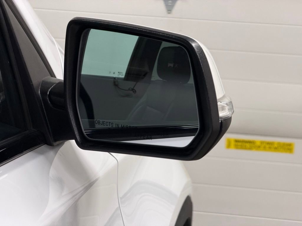 Certified 2023 Chevrolet Traverse RS w/ LPO, Floor Liner Package image 33