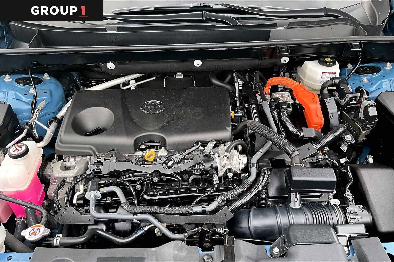 Used 2022 Toyota RAV4 SE w/ Convenience Package AWD/4WD image 32