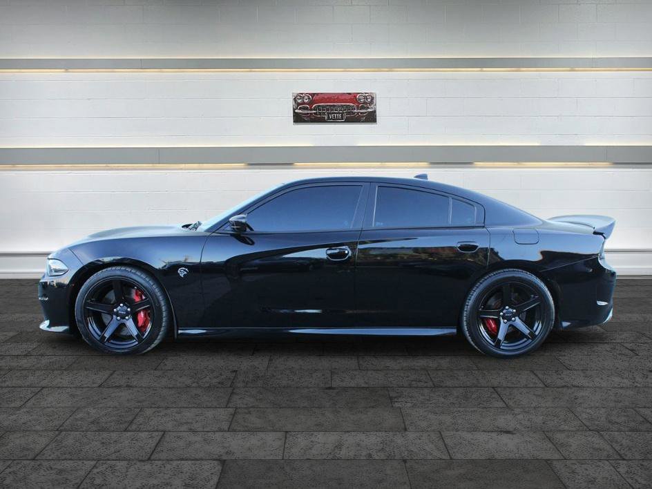Used 2018 Dodge Charger SRT Hellcat w/ Harman/Kardon Audio Group RWD image 4