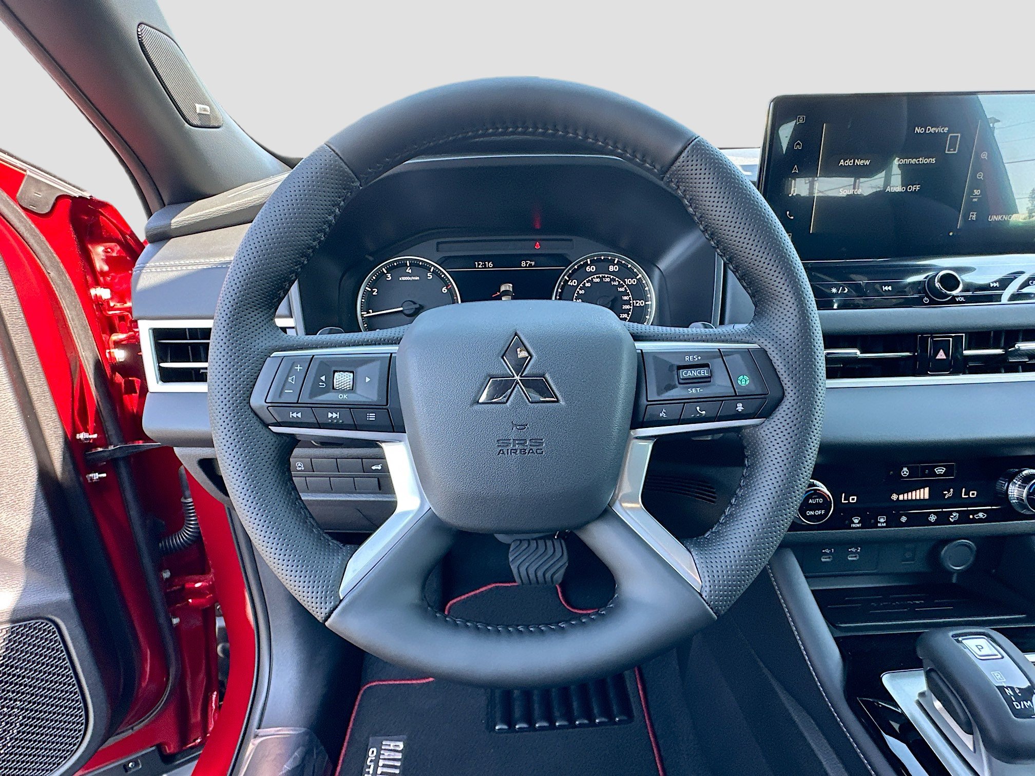 New 2026 Mitsubishi Outlander AWD image 7