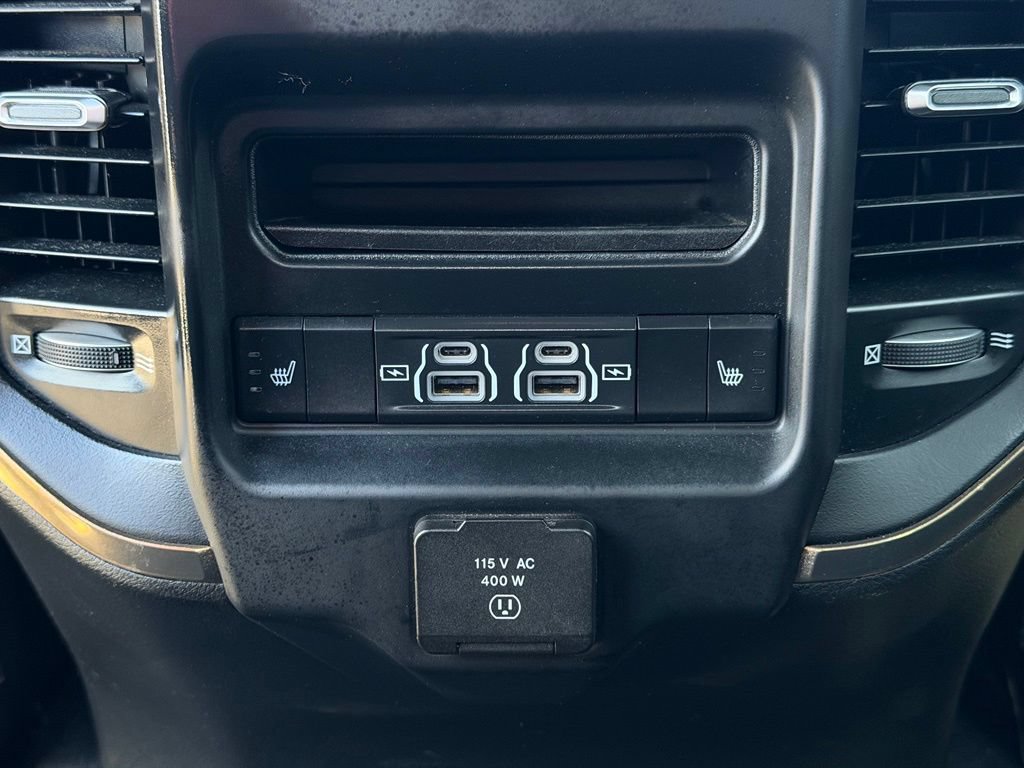 Used 2021 RAM 3500 Limited AWD/4WD image 16