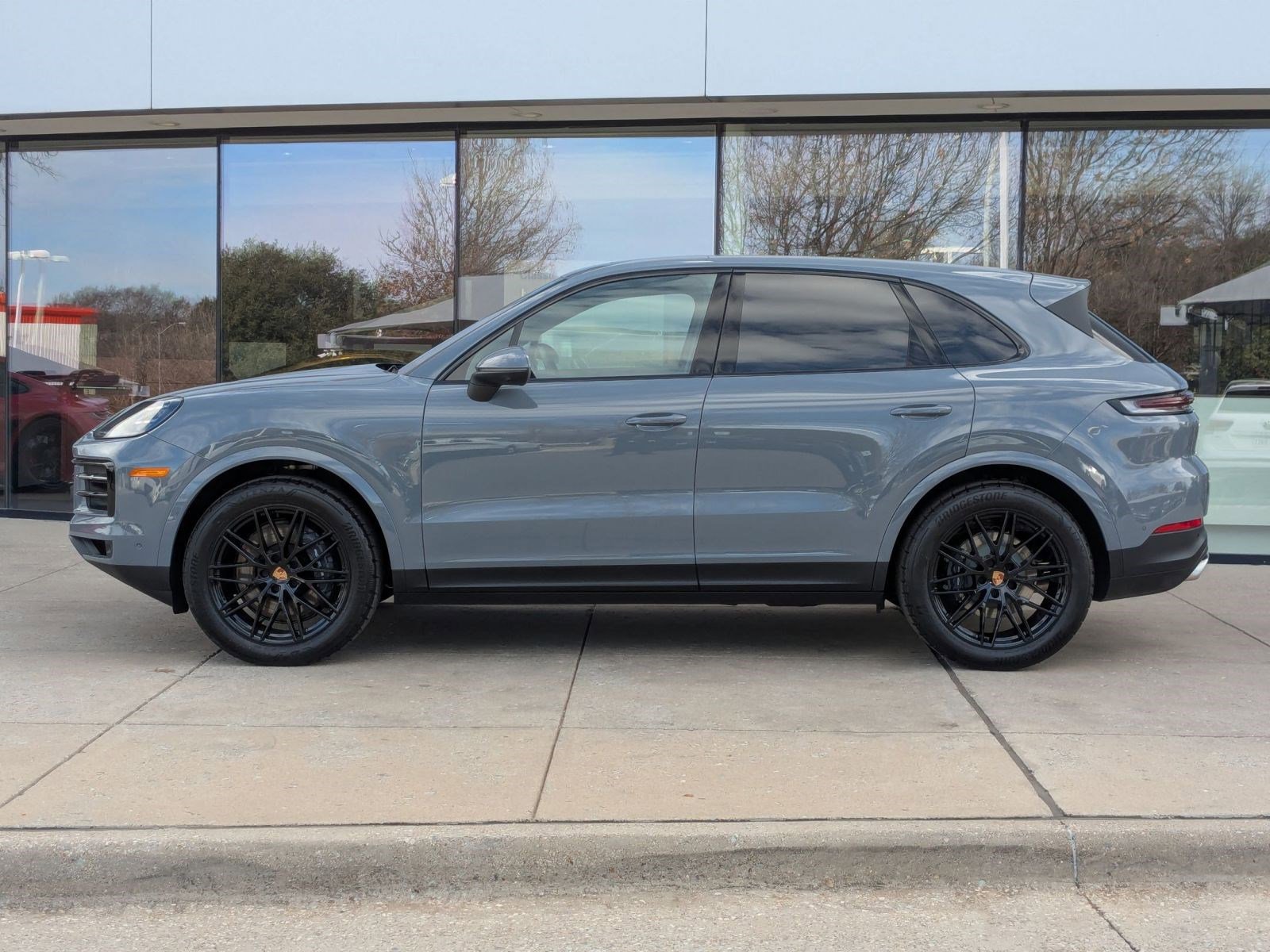 New 2026 Porsche Cayenne image 2