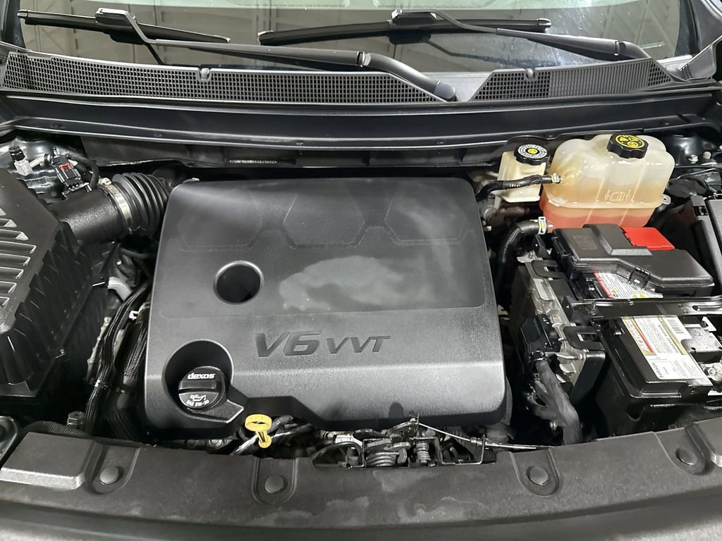 Used 2018 Chevrolet Traverse LT FWD image 25