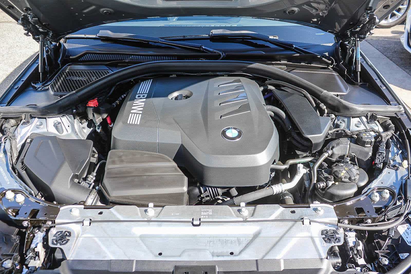 Used 2026 BMW 330i Sedan w/ Convenience Package RWD image 29