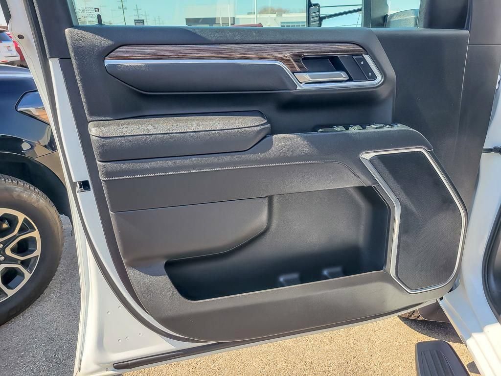 Certified 2025 Chevrolet Silverado 2500 LT w/ Convenience Package AWD/4WD image 19