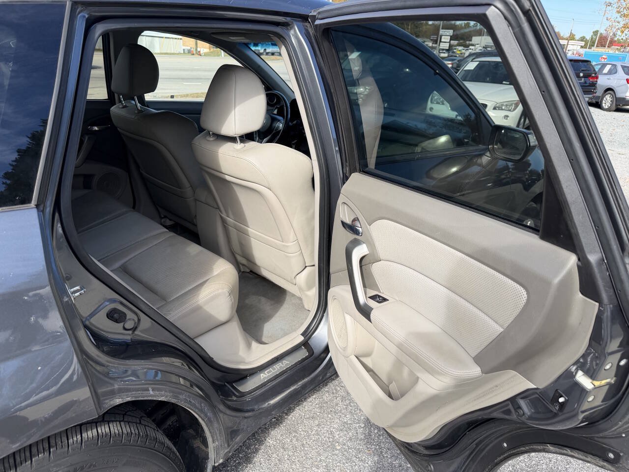 Used 2010 Acura RDX w/ Technology Package AWD/4WD image 16