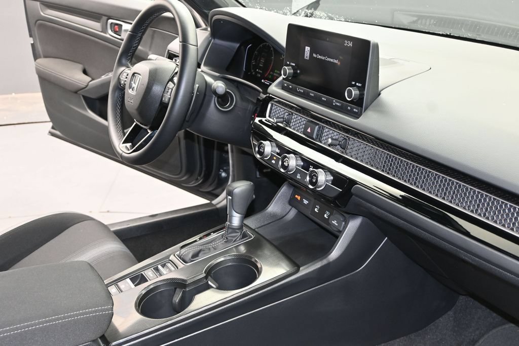 Certified 2025 Honda Civic Sport image 27