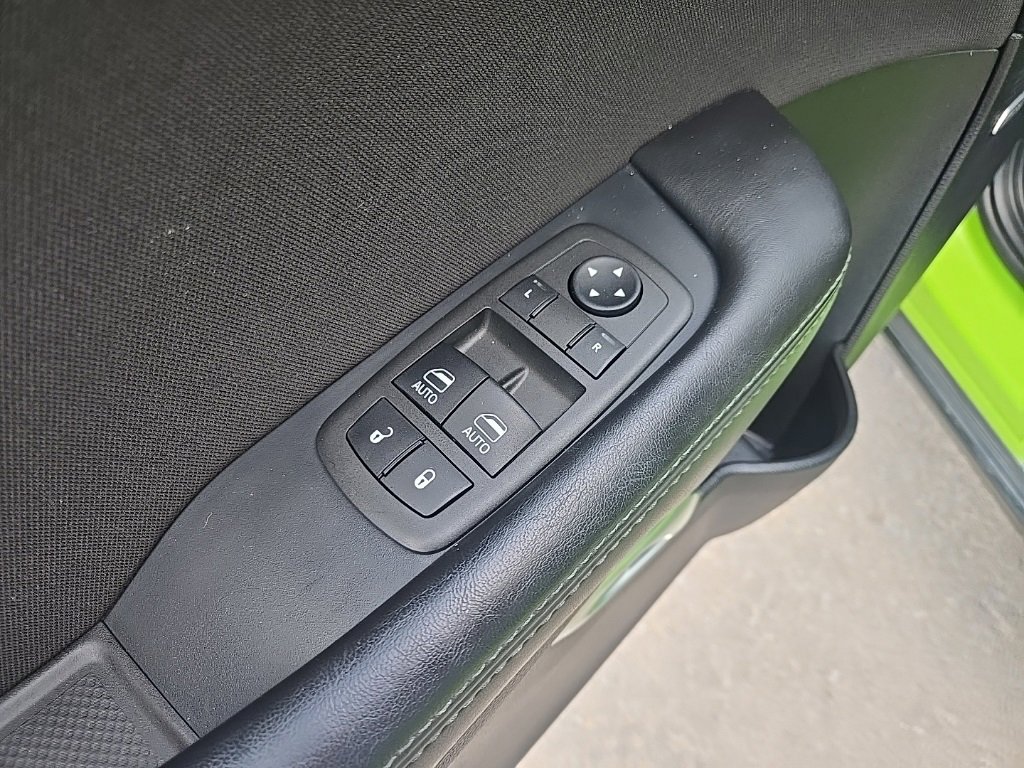 Used 2023 Dodge Challenger SXT w/ Blacktop Package image 28