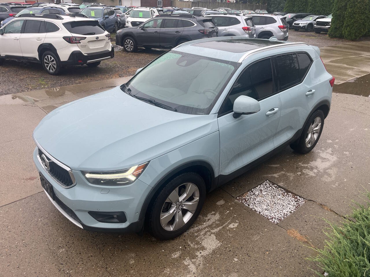Used 2019 Volvo XC40 T5 Momentum AWD/4WD image 5