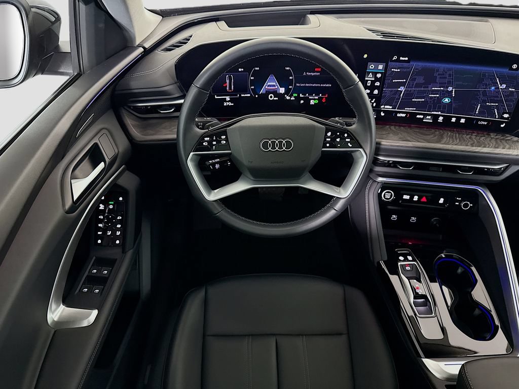 Certified 2025 Audi Q5 Premium Plus w/ Premium Plus AWD/4WD image 10